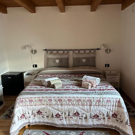 Lo Sougnet Hotel Hone Ngoại thất bức ảnh